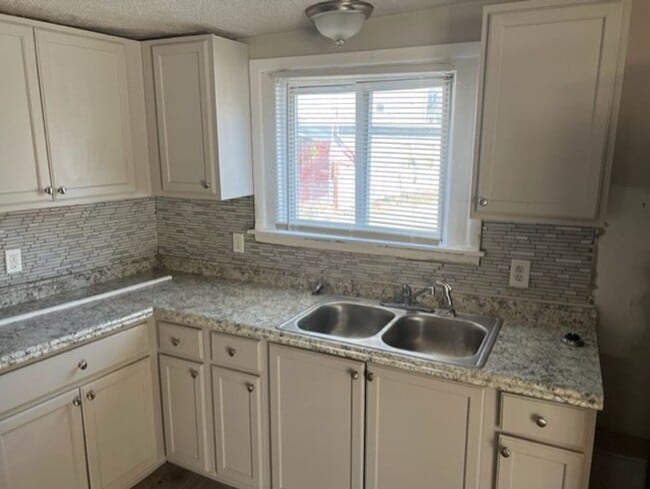 136 N Spring St in Middletown, PA - Building Photo - Building Photo