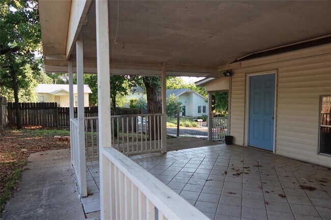 2003 New York Ave in Austin, TX - Building Photo - Building Photo