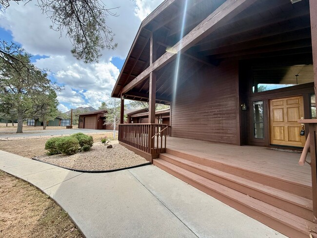 8470 N Vista Ln in Prescott, AZ - Building Photo - Building Photo