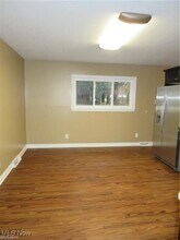 6200 Kirkwall St in Madison, OH - Building Photo - Building Photo