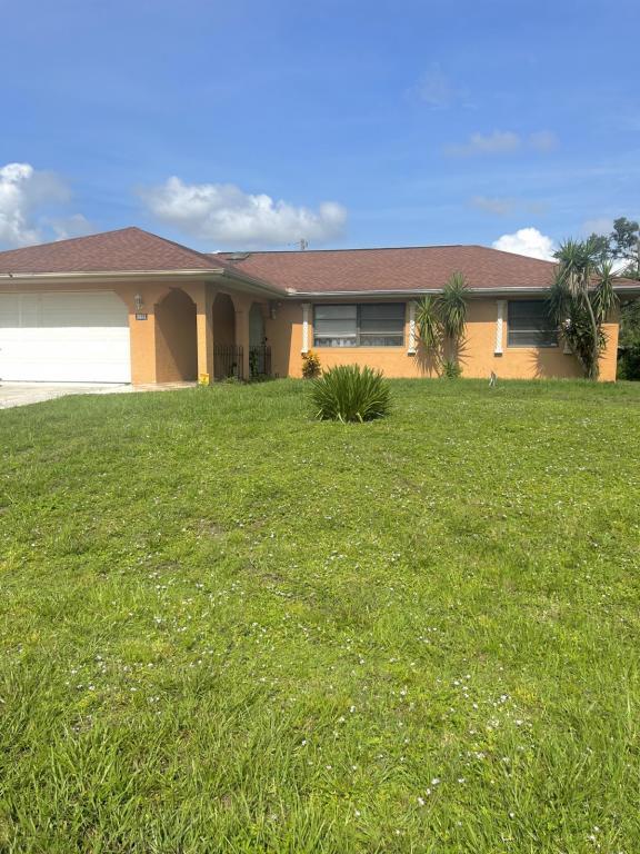 2013 Redmond St in Port Charlotte, FL - Building Photo - Building Photo