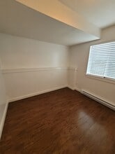 5417 Lost Lake Rd in Nanaimo, BC - Building Photo - Building Photo