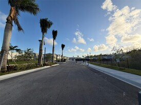 1131 St in Florida City, FL - Building Photo