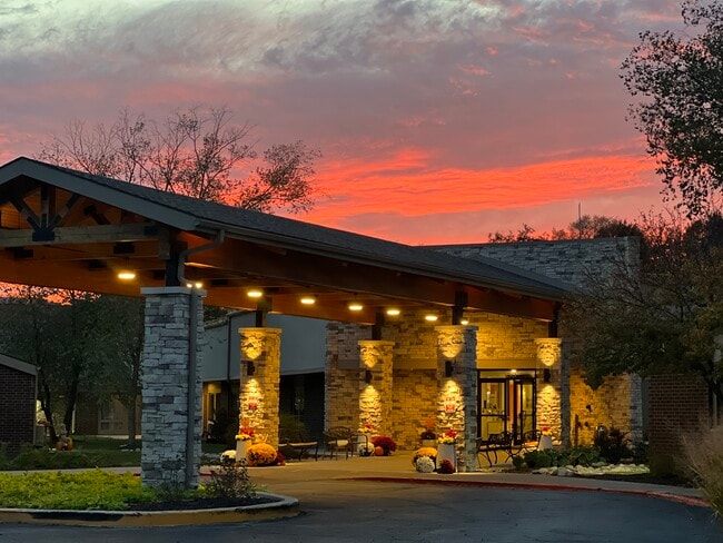 property at 2900 NE Kendallwood Pkwy