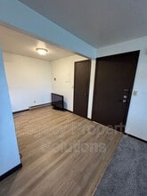 206 1st St in Underwood, ND - Building Photo - Building Photo