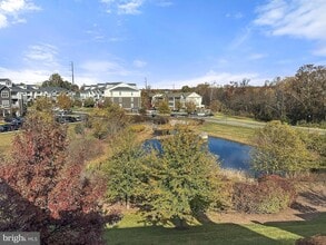 8942 Dahlgren Ridge Rd, Unit 4105 in Manassas, VA - Building Photo - Building Photo