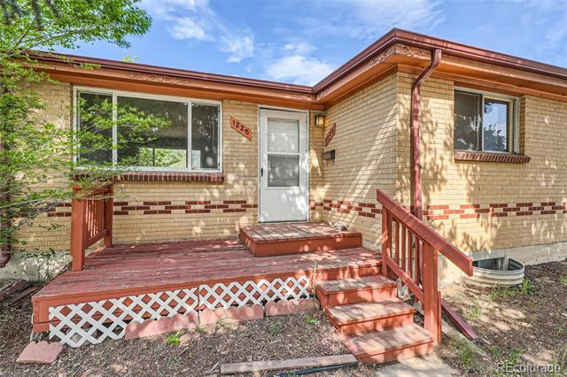 property at 1225 S Ames St