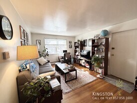 47 Broadway in Arlington, MA - Building Photo