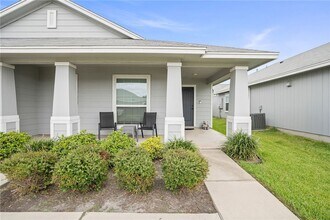 6718 Breeann St in Corpus Christi, TX - Building Photo - Building Photo