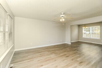 36 Middleton Ct in Cartersville, GA - Building Photo - Building Photo