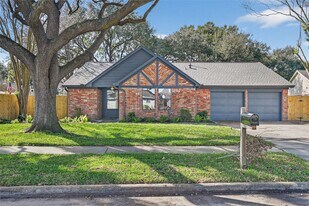 22107 N Fork Dr in Katy, TX - Building Photo