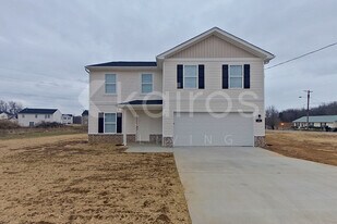 12 Marbury Dr in Radcliff, KY - Building Photo