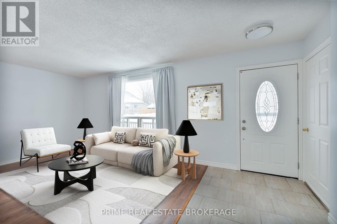 1 Rectory St in London, ON - Building Photo