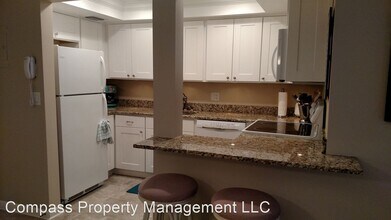 519 Albee Farm Rd-Unit -Unit 214 in Venice, FL - Building Photo - Building Photo