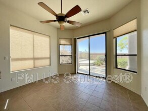 2928 Esmerelda Dr in Bullhead City, AZ - Building Photo - Building Photo