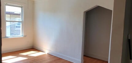 10801 S Indiana Ave in Chicago, IL - Building Photo - Building Photo