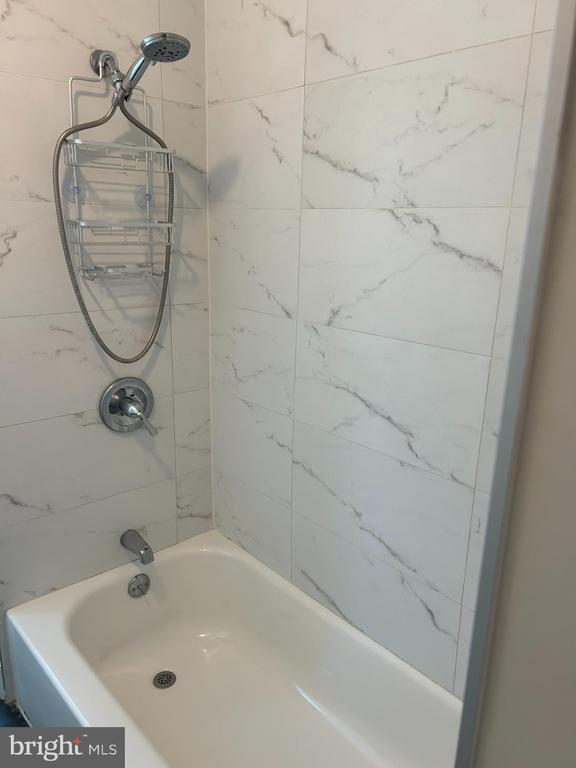 52 S Fellowship Rd in Maple Shade, NJ - Building Photo - Building Photo