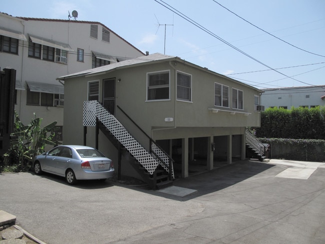 1604-06 1/2 E. Broadway in Glendale, CA - Building Photo - Building Photo