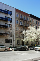 208 W 82nd St in New York, NY - Building Photo - Building Photo