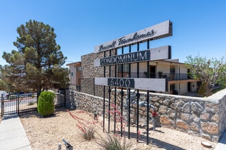 Bassett Townhomes Condominiums in El Paso, TX - Building Photo - Building Photo