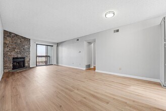 3558 S Depew St in Lakewood, CO - Building Photo - Building Photo