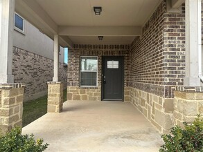 1440 Fairhaven Gtwy in Georgetown, TX - Building Photo - Building Photo