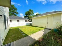 10027 Farrell Dr photo'