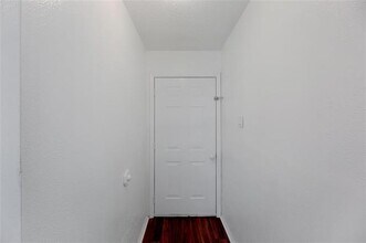 1725 Indian School Rd in Garland, TX - Building Photo - Building Photo