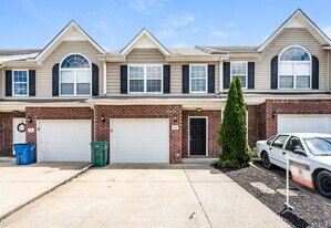 604 Nixon Way in La Vergne, TN - Building Photo