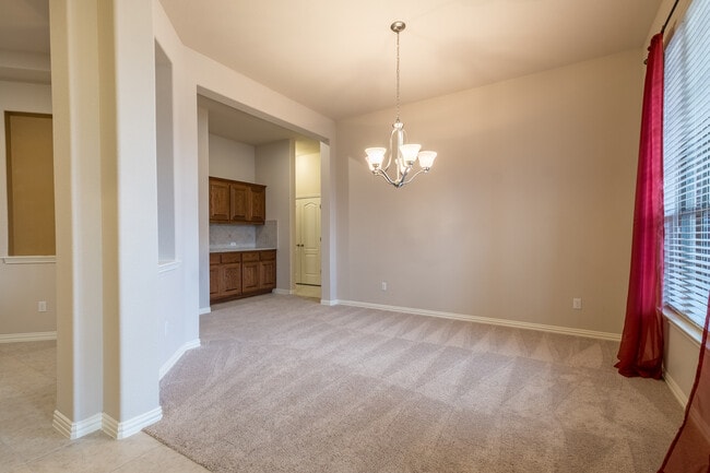 165 Lady Bird Ln in Georgetown, TX - Building Photo - Building Photo