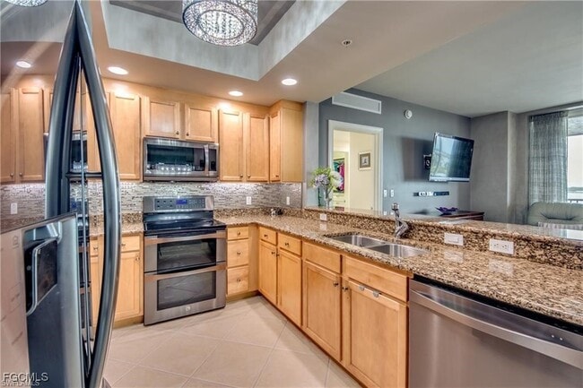 property at 2090 W First St