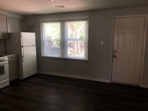 2563 Southdene Ave in Baltimore, MD - Building Photo - Building Photo