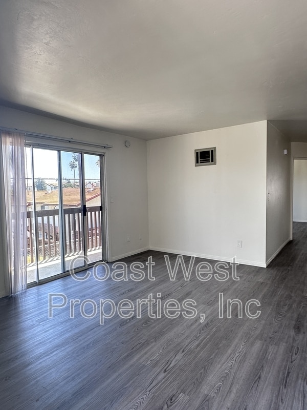 2121 Reed Ave in San Diego, CA - Building Photo - Building Photo