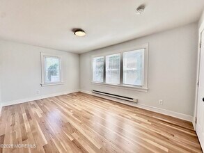 1004 Fifth Ave in Asbury Park, NJ - Building Photo - Building Photo