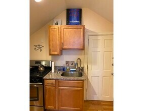 19 Chestnut Hill Ave, Unit 3 in Boston, MA - Foto de edificio - Building Photo