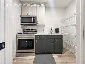 3723-3742 42 Ave in Beaumont, AB - Building Photo - Building Photo