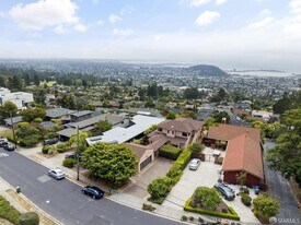855 Bates Ave in El Cerrito, CA - Building Photo