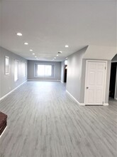 2506-2510 E 6th St in Long Beach, CA - Building Photo - Building Photo