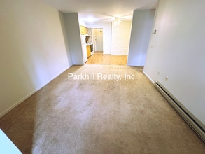 420 W Pennsylvania Ave in Pen Argyl, PA - Building Photo - Building Photo