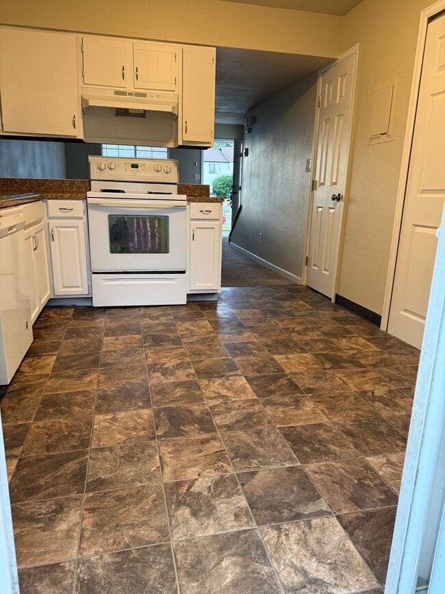 property at 49 Royal Crest Dr