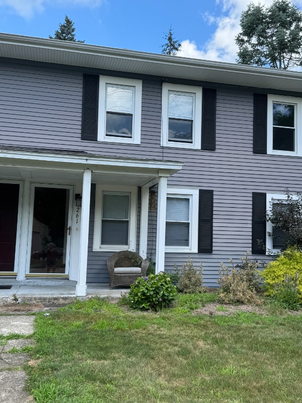 261 South St in Foxboro, MA - Building Photo - Building Photo