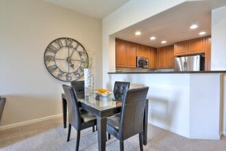 1883 Agnew Rd, Unit 440 in Santa Clara, CA - Building Photo - Building Photo