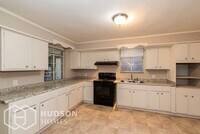 333 Broadway Ave photo'