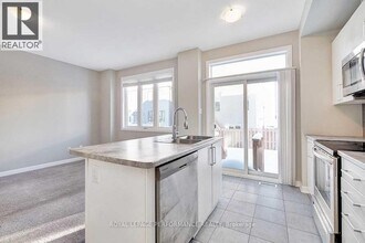 114 Aquarium Ave in Ottawa, ON - Building Photo - Building Photo