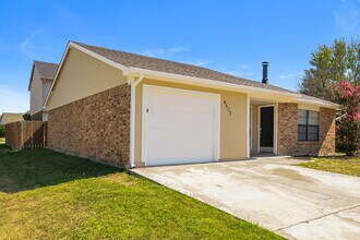 4507 Nervin St in The Colony, TX - Foto de edificio - Building Photo
