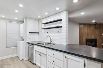 7950 E Starlight Way, Unit 131 in Scottsdale, AZ - Building Photo - Building Photo