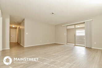 2154 17th Terrace SW in Largo, FL - Building Photo - Building Photo