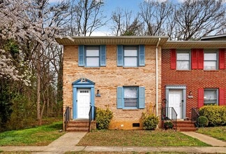 144 Farrell Ln in Fredericksburg, VA - Building Photo - Building Photo