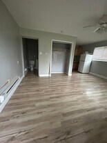 1118 Crocus Dr, Unit A in Dayton, OH - Building Photo