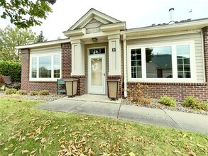 12022 Vermillion St NE in Blaine, MN - Building Photo - Building Photo